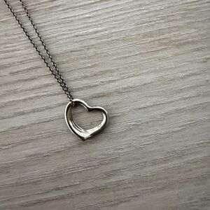 Tiffany & Co. Peretti Open Heart Pendant Necklace with Box & Dustbag